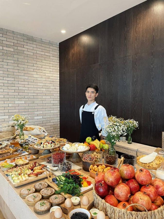 Pana Boutique Hotel Shymkent Exterior foto